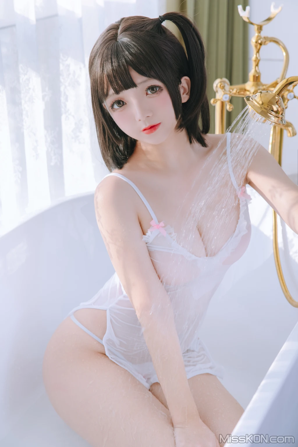 Coser@日奈娇: 湿身小白裙 (97 photos) 4 Coser@日奈娇: 湿身小白裙 (97 photos) 4