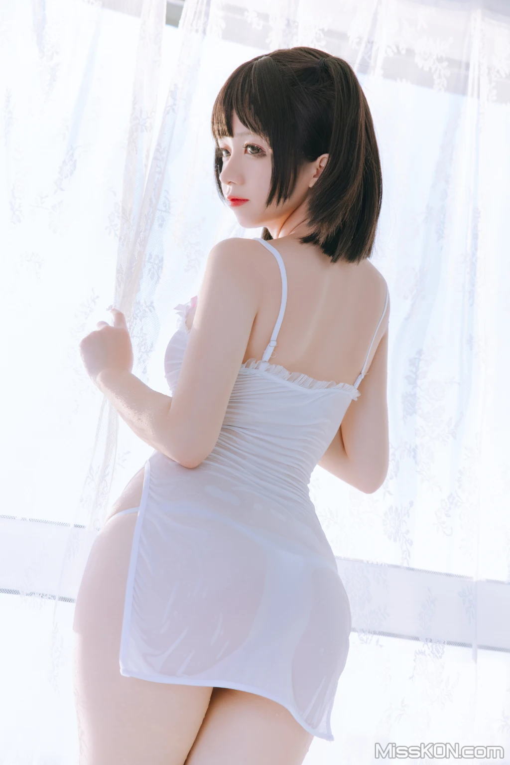 Coser@日奈娇: 湿身小白裙 (97 photos) 18 Coser@日奈娇: 湿身小白裙 (97 photos) 18