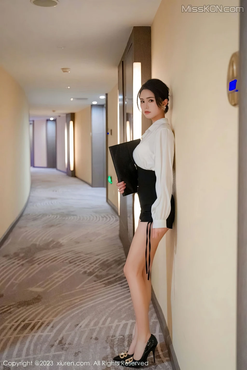 XIUREN No.6521: Yin Tian Tian (尹甜甜) (64 photos) 