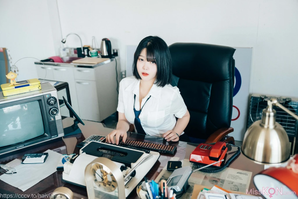 [Loozy] Zia (지아): Female Employee (148 photos) 