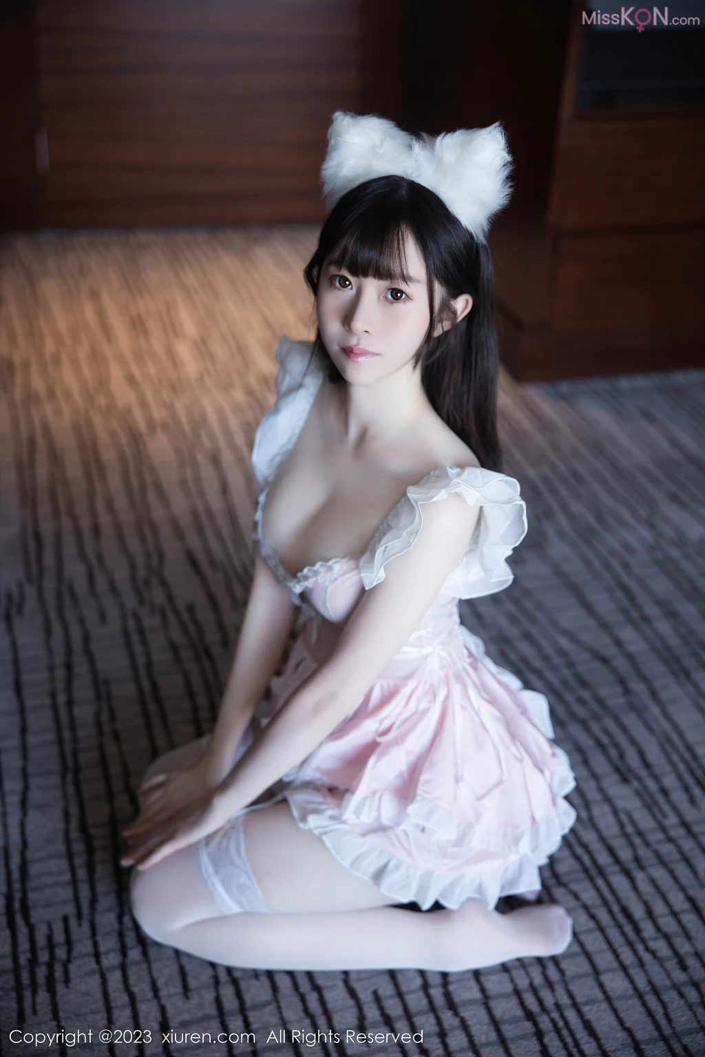 XIUREN No.7595 – 7604 (825 photos) 14 XIUREN No.7595 – 7604 (825 photos) 14