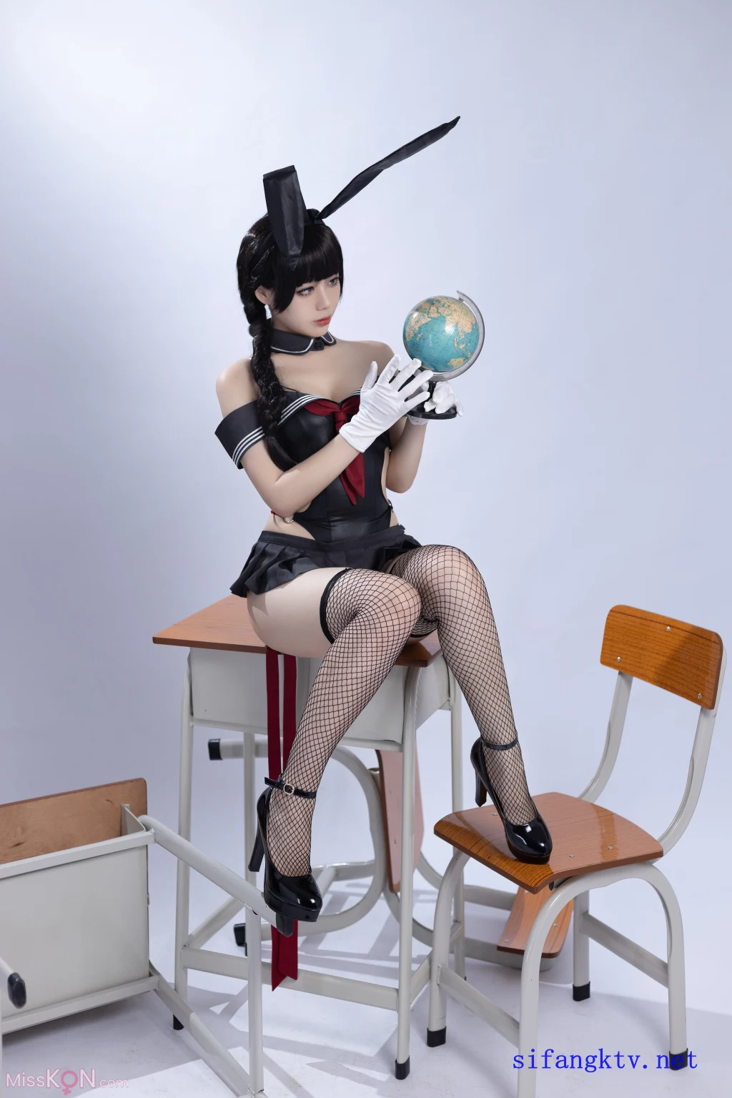 Coser@九言: 卯月桃子 (33 photos) 
