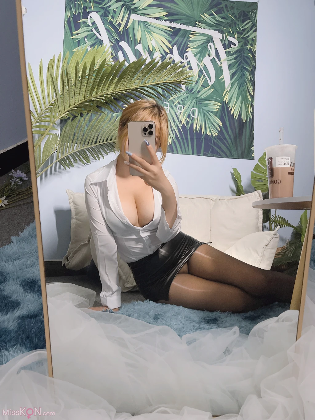 Coser@eloise软软: 视图 OL (99 photos ) 19 Coser@eloise软软: 视图 OL (99 photos ) 19