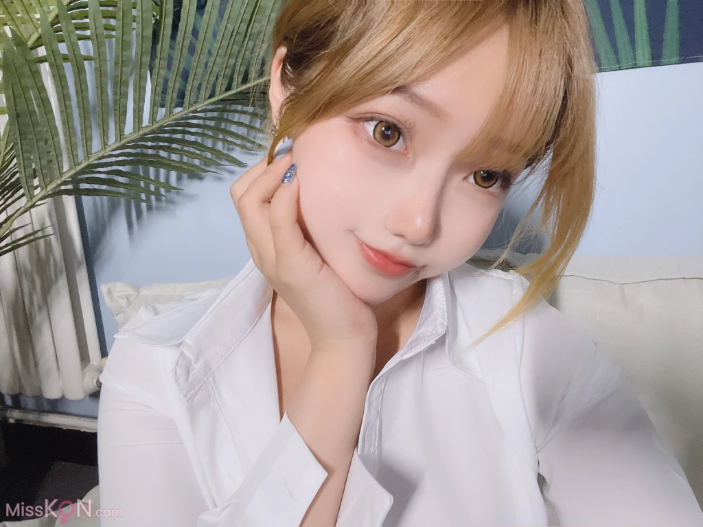 Coser@eloise软软: 视图 OL (99 photos ) 4 Coser@eloise软软: 视图 OL (99 photos ) 4