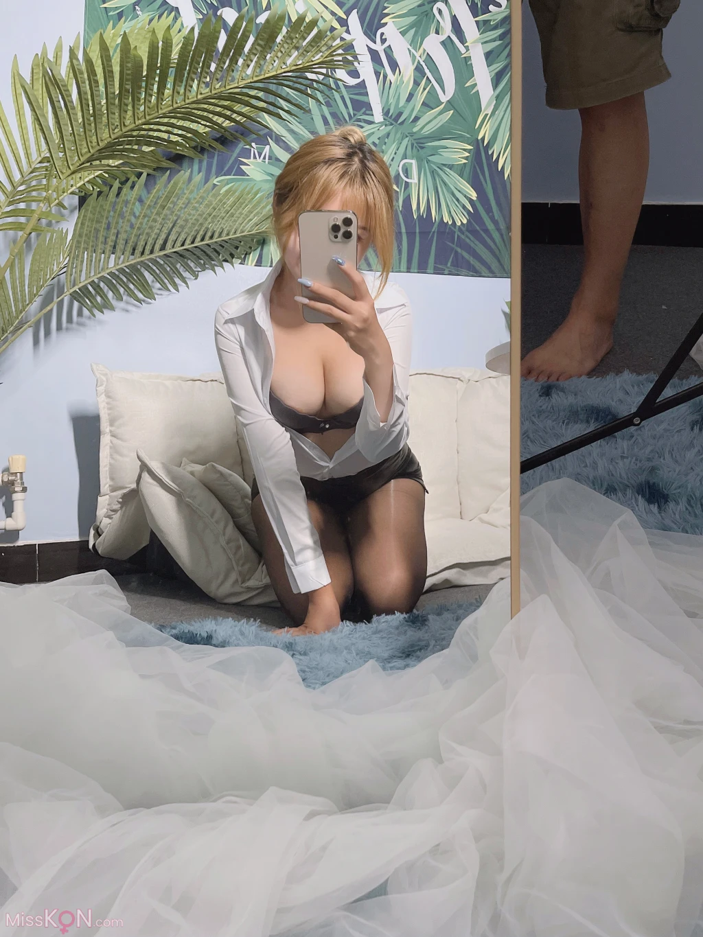 Coser@eloise软软: 视图 OL (99 photos ) 17 Coser@eloise软软: 视图 OL (99 photos ) 17