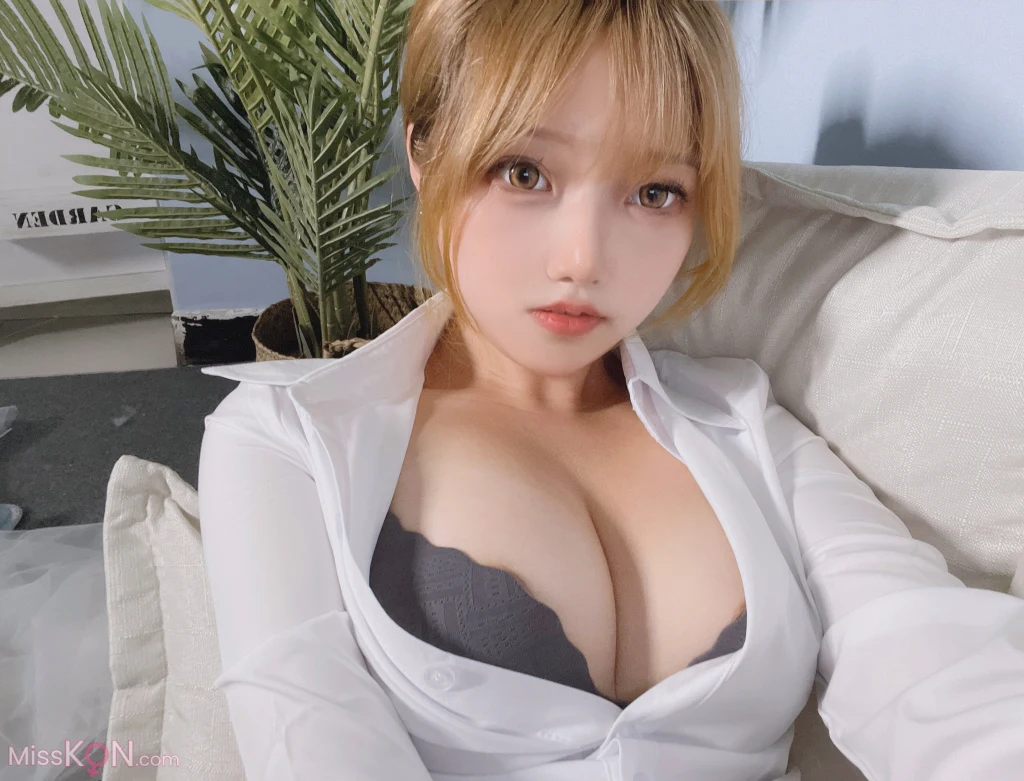 Coser@eloise软软: 视图 OL (99 photos ) 12 Coser@eloise软软: 视图 OL (99 photos ) 12