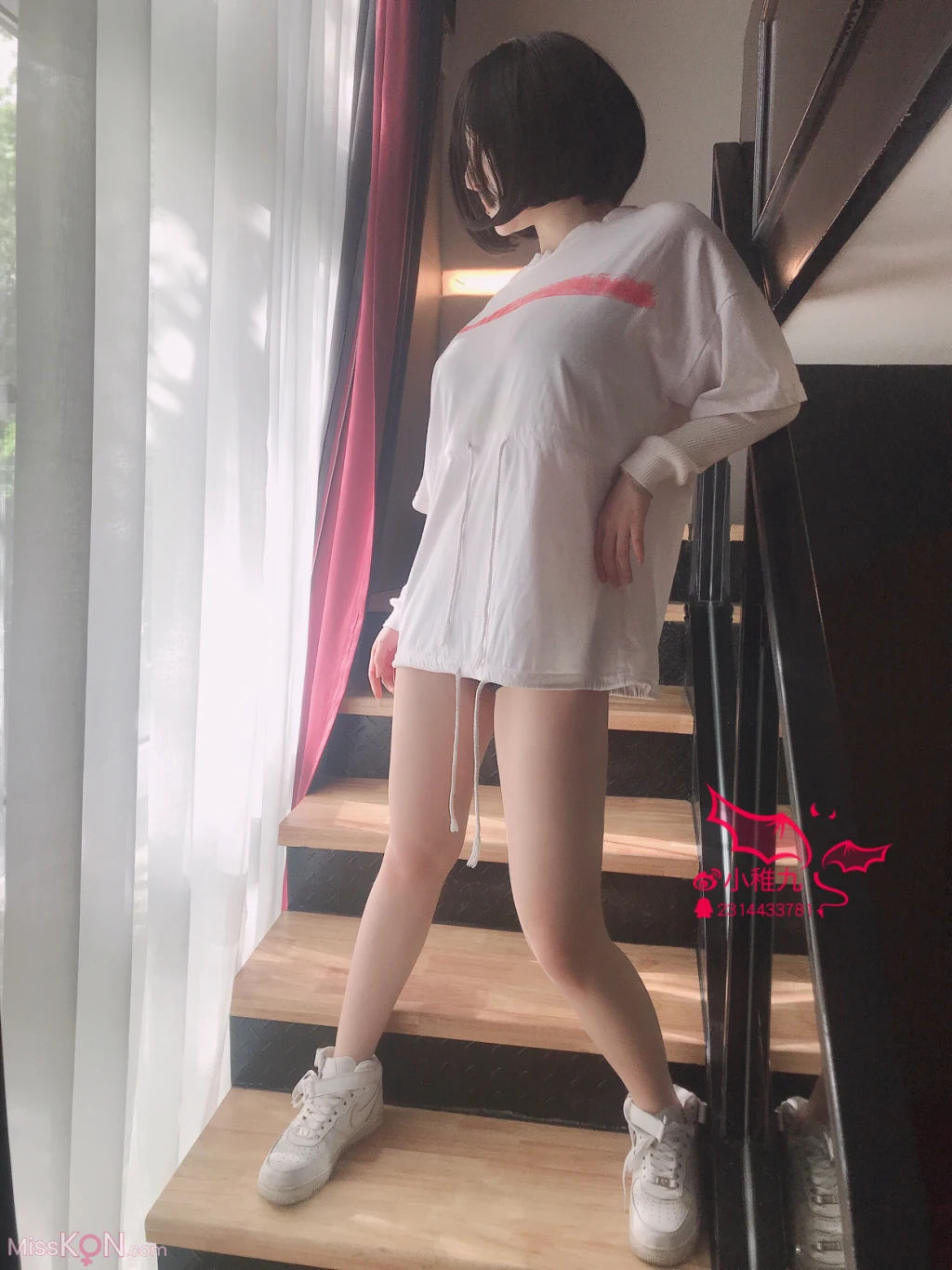 Coser@小稚九酱: 楼梯球鞋 (18 photos ) 