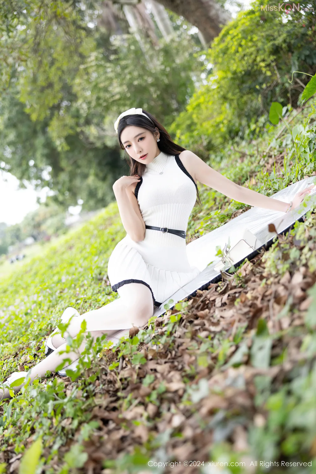 XIUREN No.8326 – 8335 (816 photos) 12 XIUREN No.8326 – 8335 (816 photos) 12