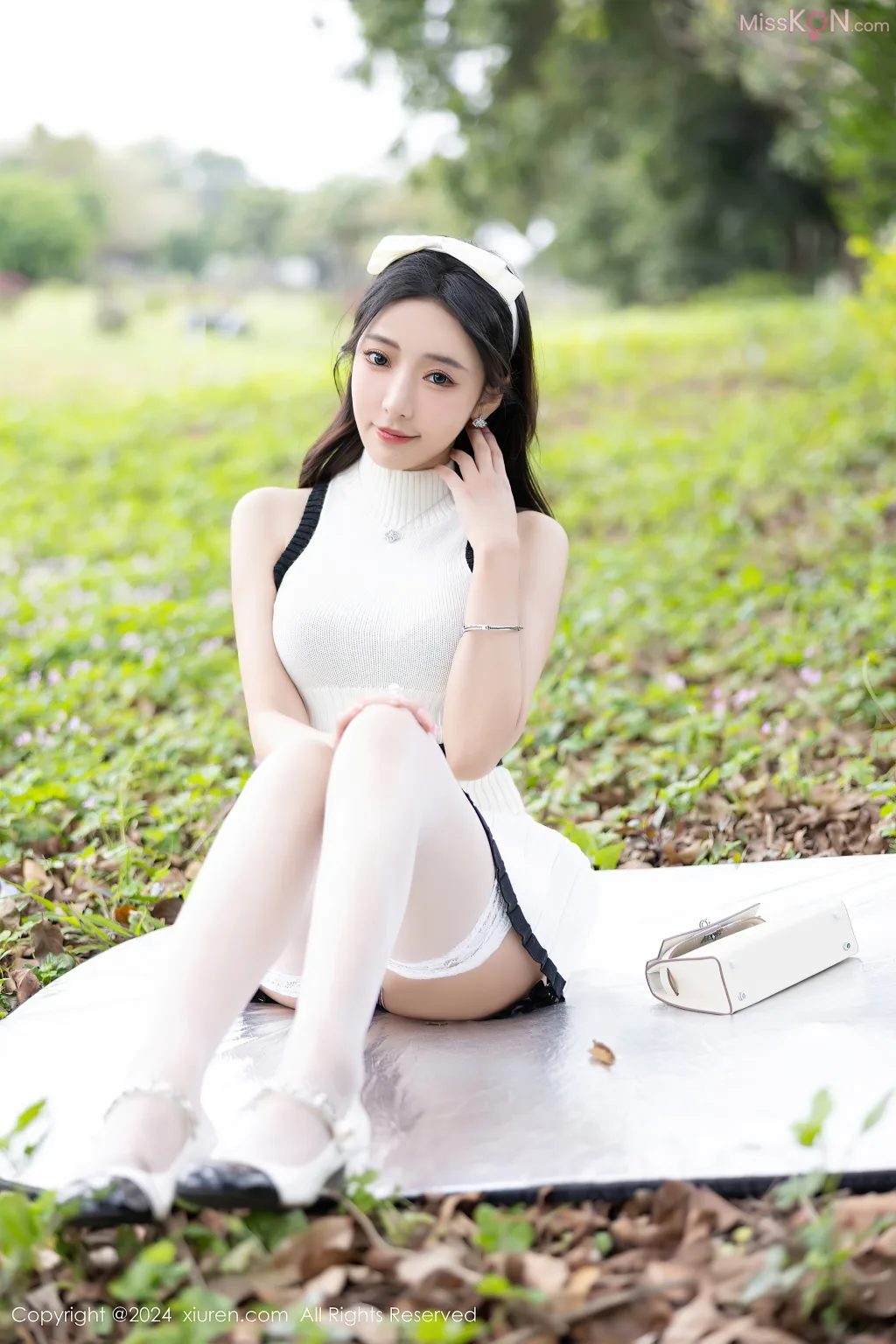 XIUREN No.8326 – 8335 (816 photos) 16 XIUREN No.8326 – 8335 (816 photos) 16