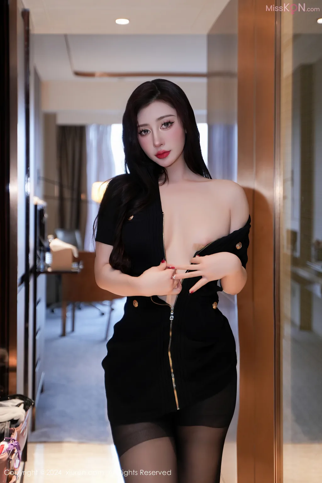 XIUREN No.8166 – 8175 (804 photos) 18 XIUREN No.8166 – 8175 (804 photos) 18
