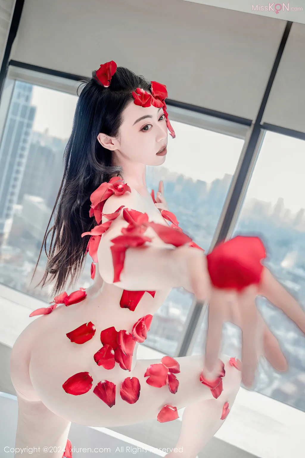 XIUREN No.8166 – 8175 (804 photos) 17 XIUREN No.8166 – 8175 (804 photos) 17