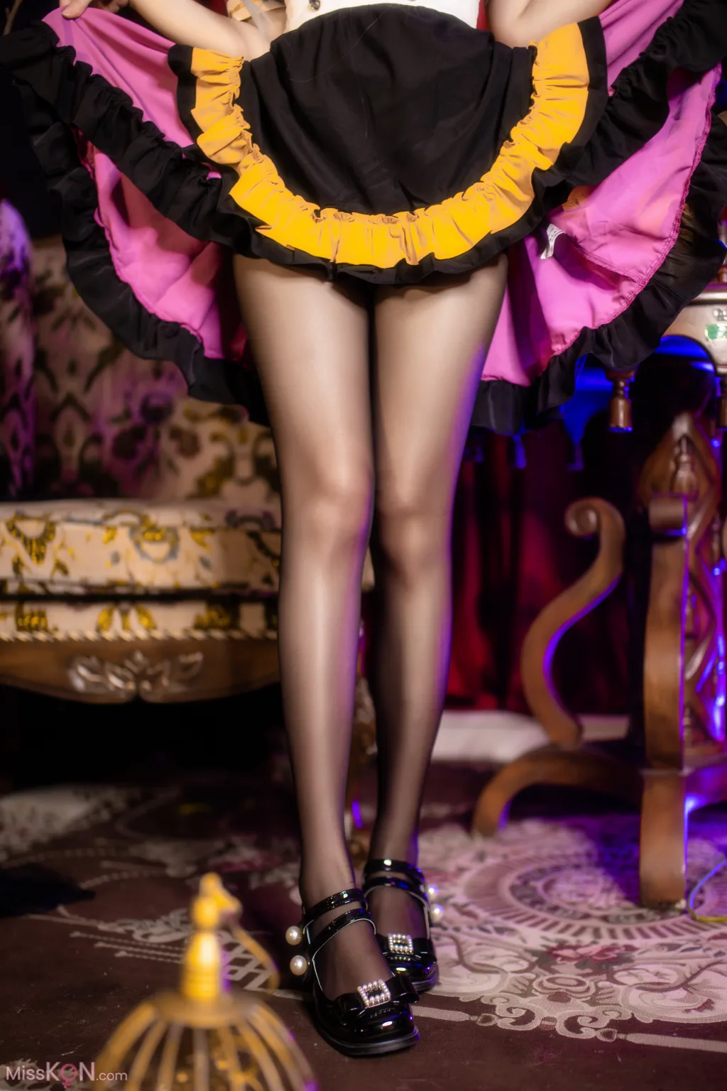 Coser@羽生三未: 万圣黑丝女仆 (37 photos) 18 Coser@羽生三未: 万圣黑丝女仆 (37 photos) 18