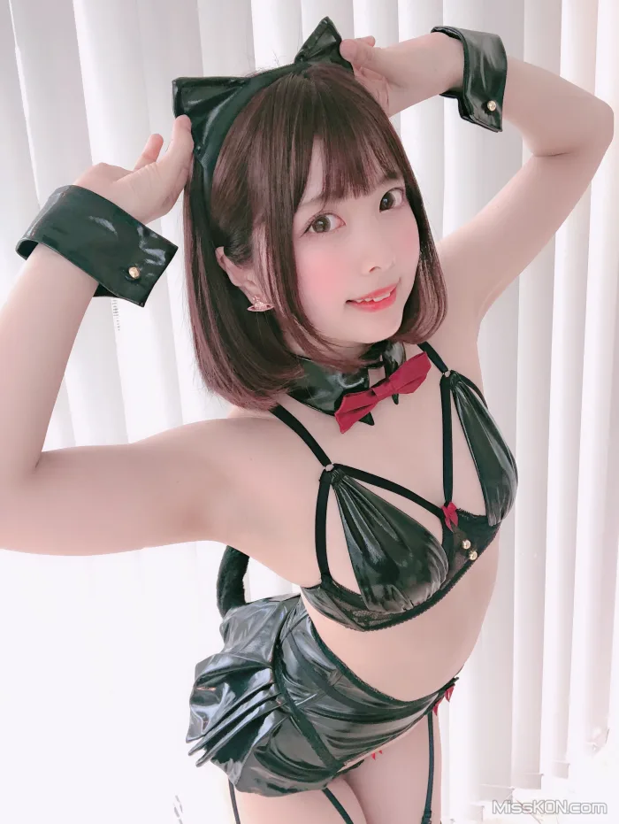 Coser@Tomiko (とみこ): Fantia有料 2020 – 2022 (1050 photos ) 2 Coser@Tomiko (とみこ): Fantia有料 2020 – 2022 (1050 photos ) 2