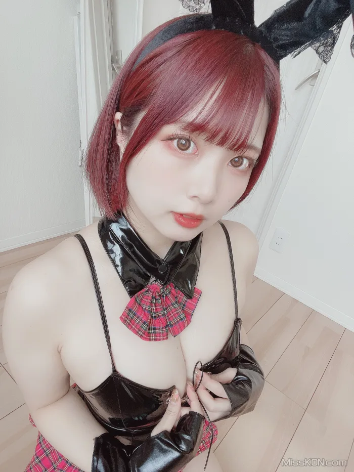 Coser@Tomiko (とみこ): Fantia有料 2020 – 2022 (1050 photos ) 14 Coser@Tomiko (とみこ): Fantia有料 2020 – 2022 (1050 photos ) 14
