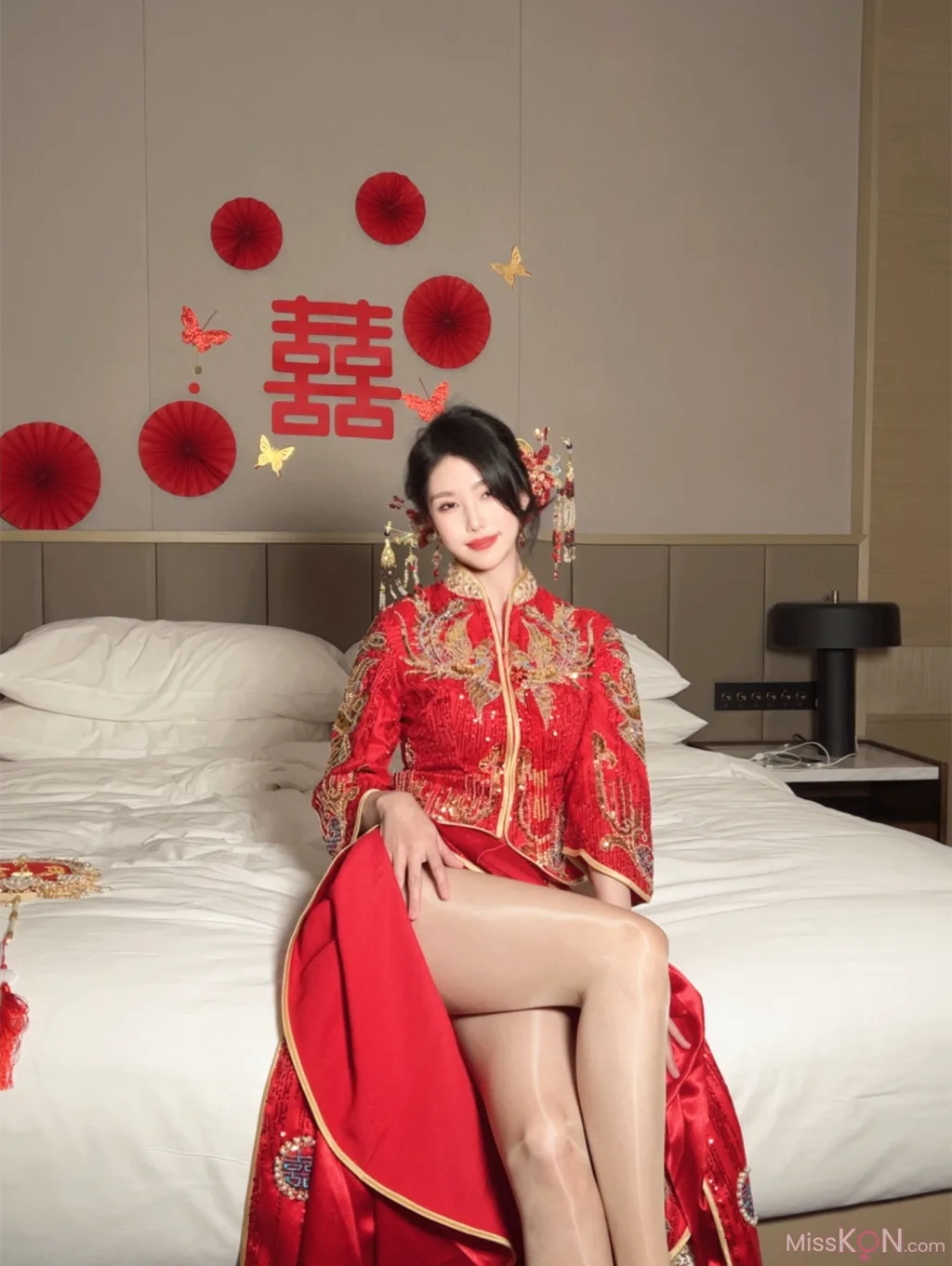 Coser@抖娘-利世: 团囵新娘 (55 photos ) 