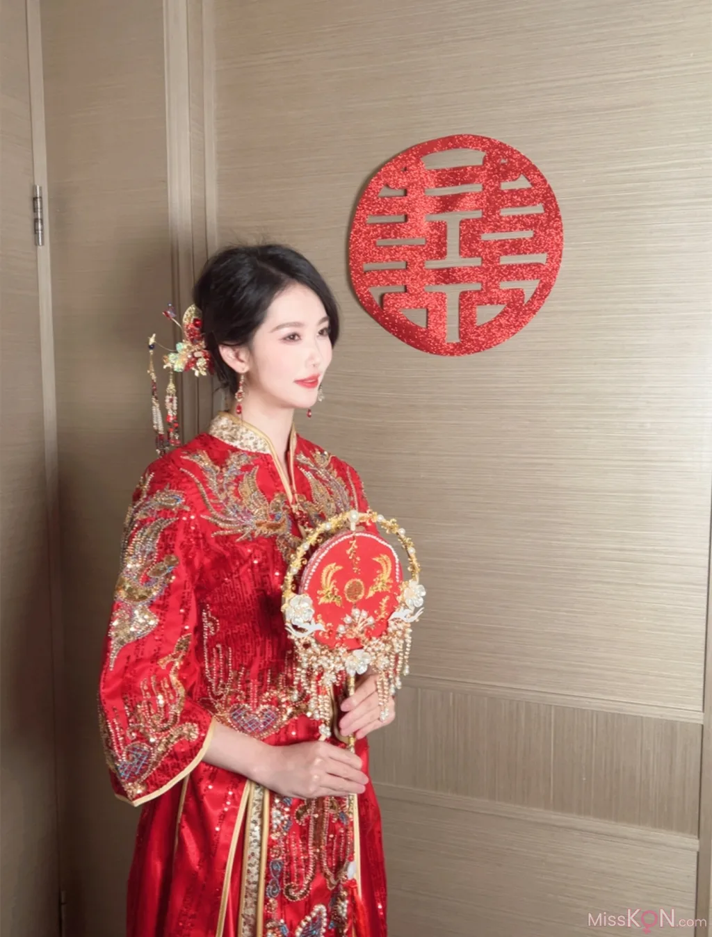 Coser@抖娘-利世: 团囵新娘 (55 photos ) 