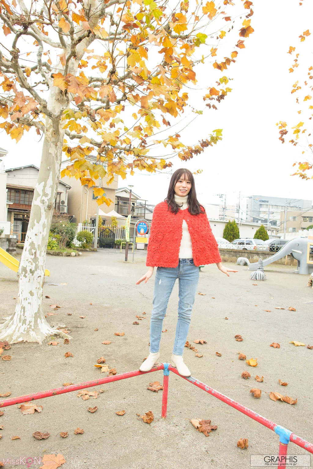 [JP] Miho Nana (未歩なな): [Graphis Gals] No.552 VIVACIOUS (141 photos) 