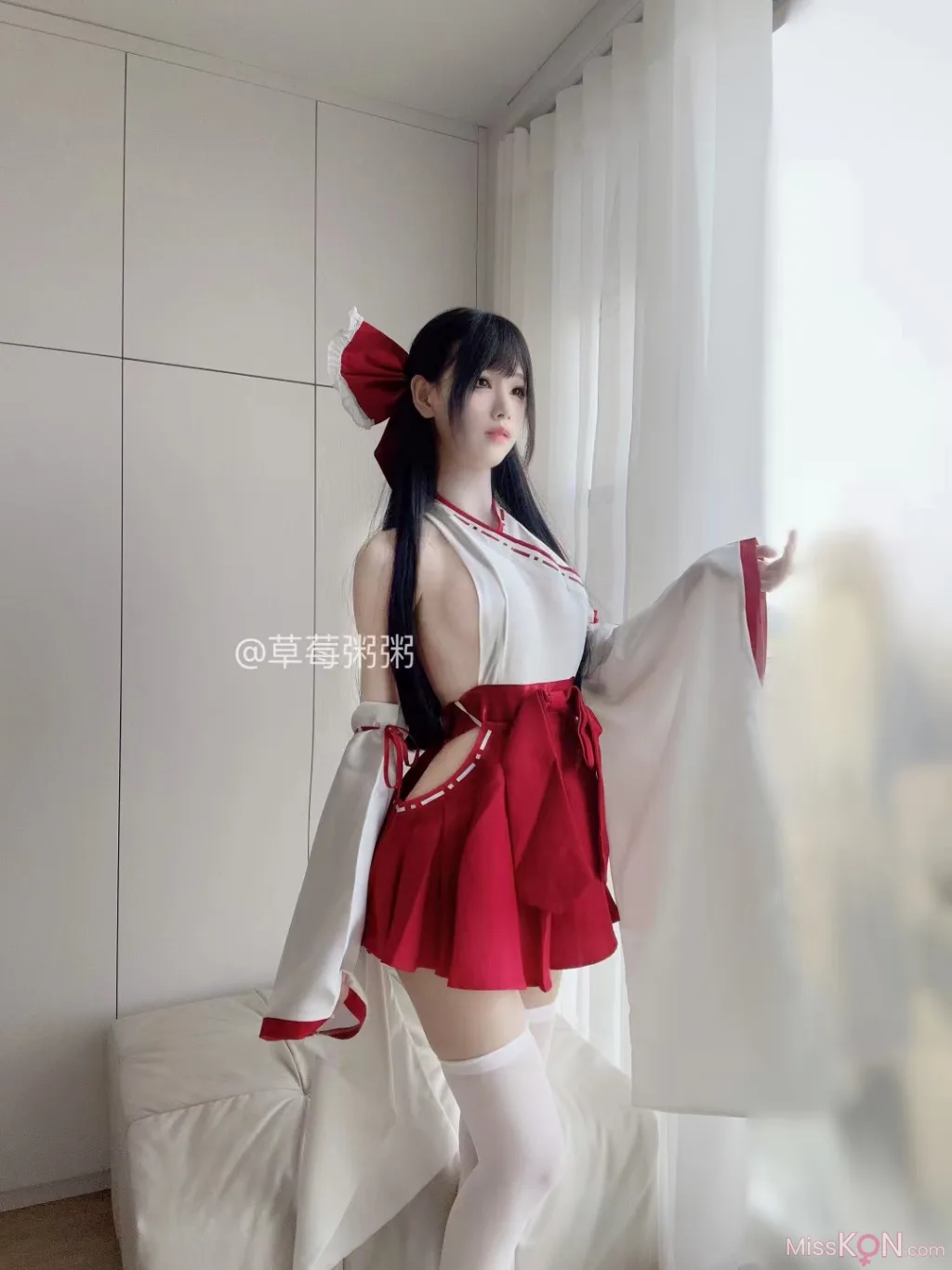 草莓粥粥: 2023-06月舰长福利 (197 photos) 15 草莓粥粥: 2023-06月舰长福利 (197 photos) 15
