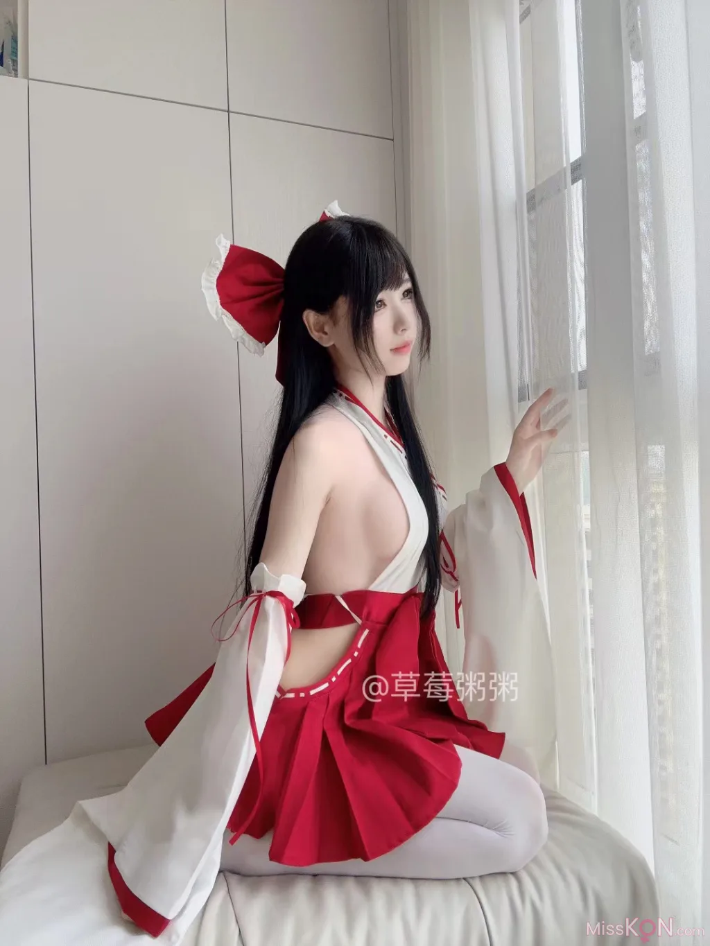 草莓粥粥: 2023-06月舰长福利 (197 photos) 2 草莓粥粥: 2023-06月舰长福利 (197 photos) 2