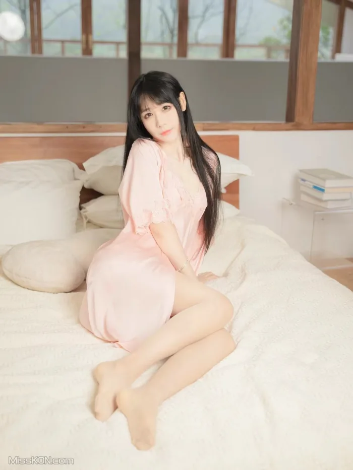 草莓粥粥: 舰长图包 (321 photos ) 15 草莓粥粥: 舰长图包 (321 photos ) 15