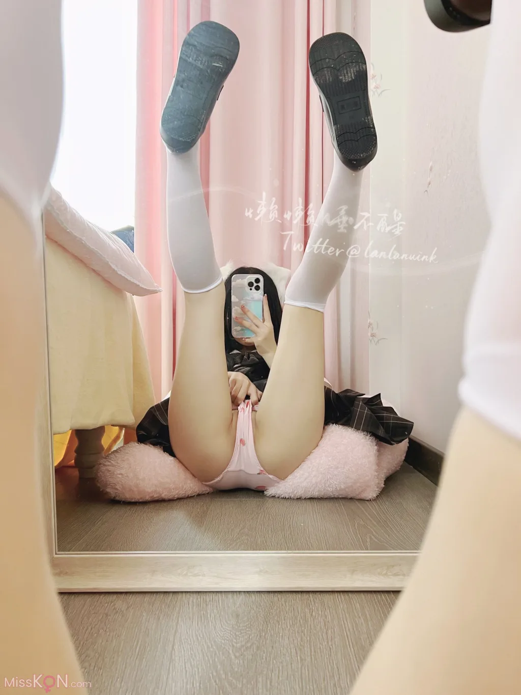 Coser@懒懒睡不醒: 和闺蜜一起弹力摇 (267 photos ) 4 Coser@懒懒睡不醒: 和闺蜜一起弹力摇 (267 photos ) 4