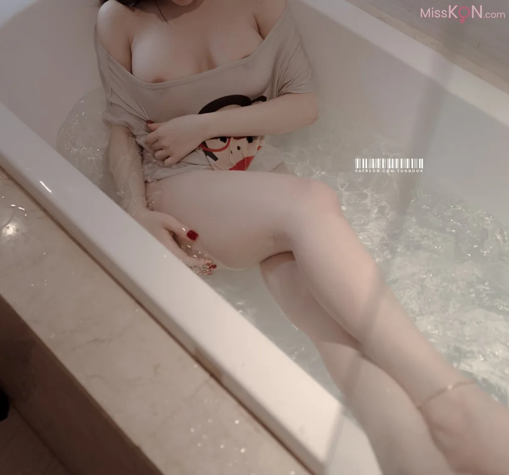 Tunlita Adult Photography: 唯美情色人体摄影 多位极品爆乳美模写真 (204 photos) 19 Tunlita Adult Photography: 唯美情色人体摄影 多位极品爆乳美模写真 (204 photos) 19