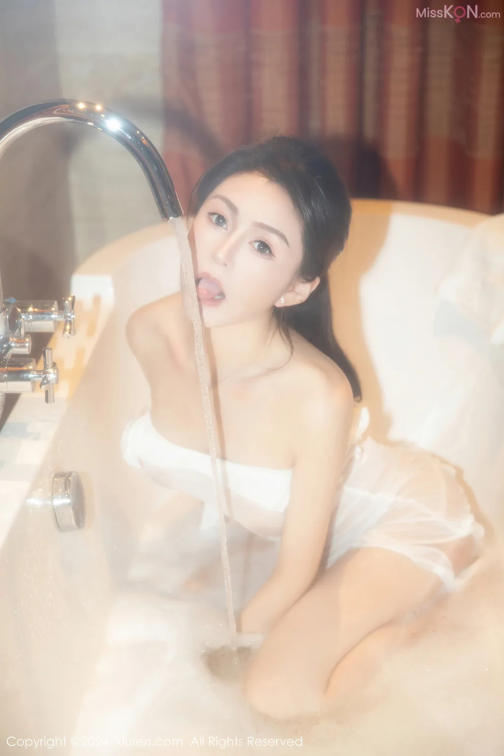 XIUREN No.8026 – 8035 (767 photos) 8 XIUREN No.8026 – 8035 (767 photos) 8