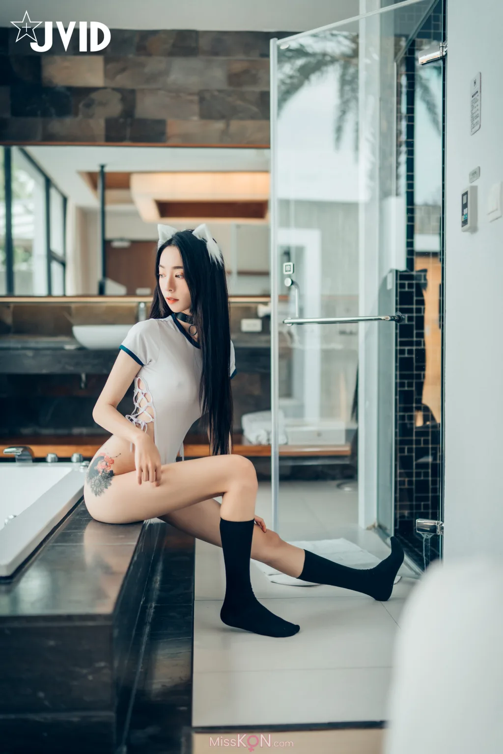 [JVID] 飘飘: 猫娘女友-全真空死库水女仆-足控-激凸透点 (158 photos ) 