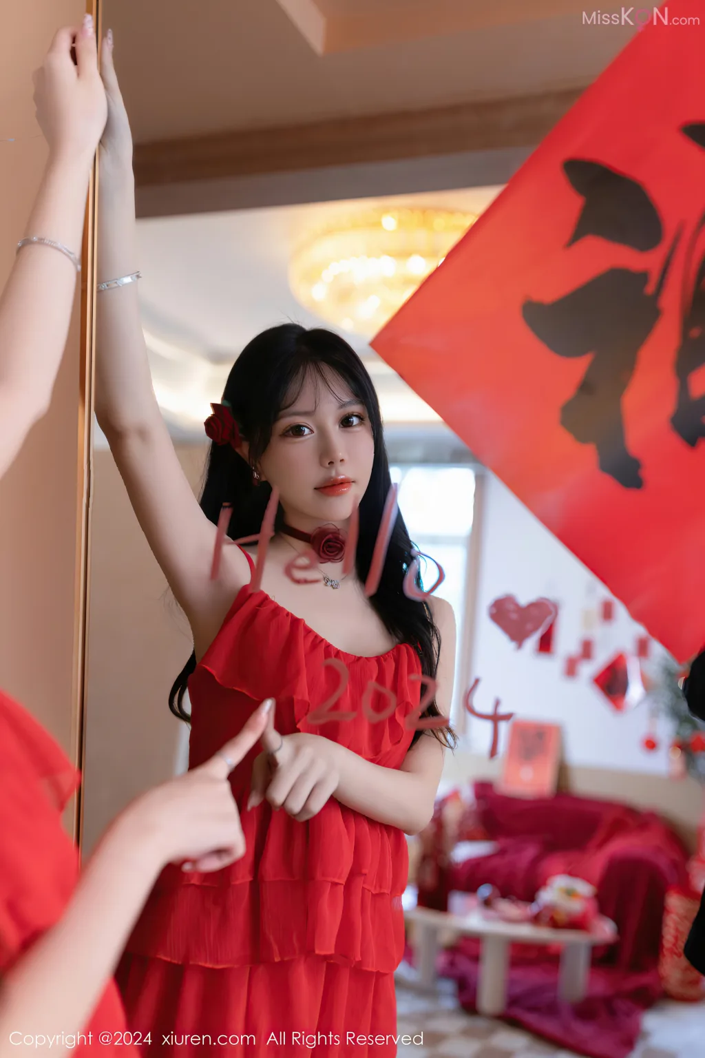 XIUREN No.8096 – 8105 (840 photos) 14 XIUREN No.8096 – 8105 (840 photos) 14