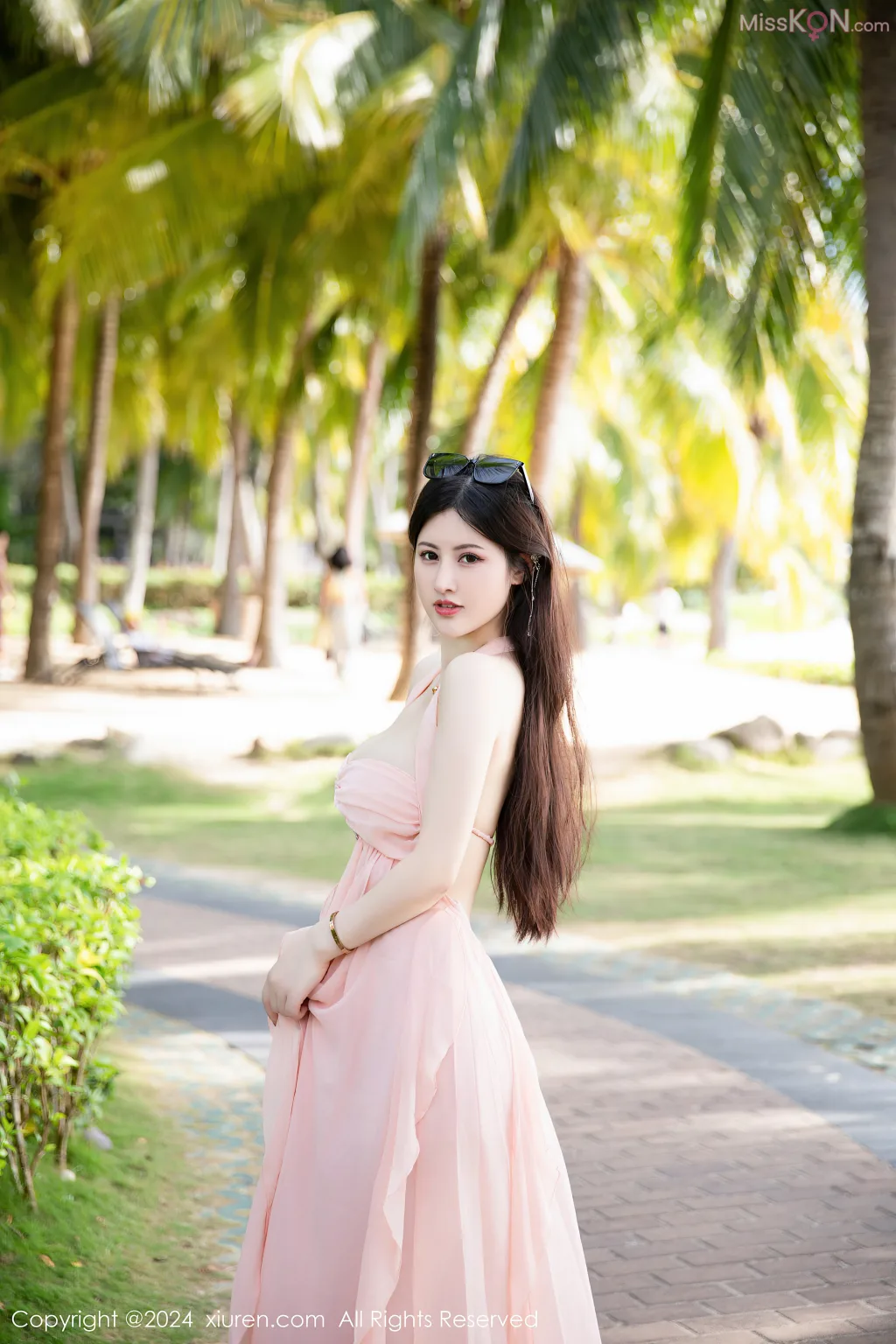 XIUREN No.7946 – 7955 (814 photos) 9 XIUREN No.7946 – 7955 (814 photos) 9