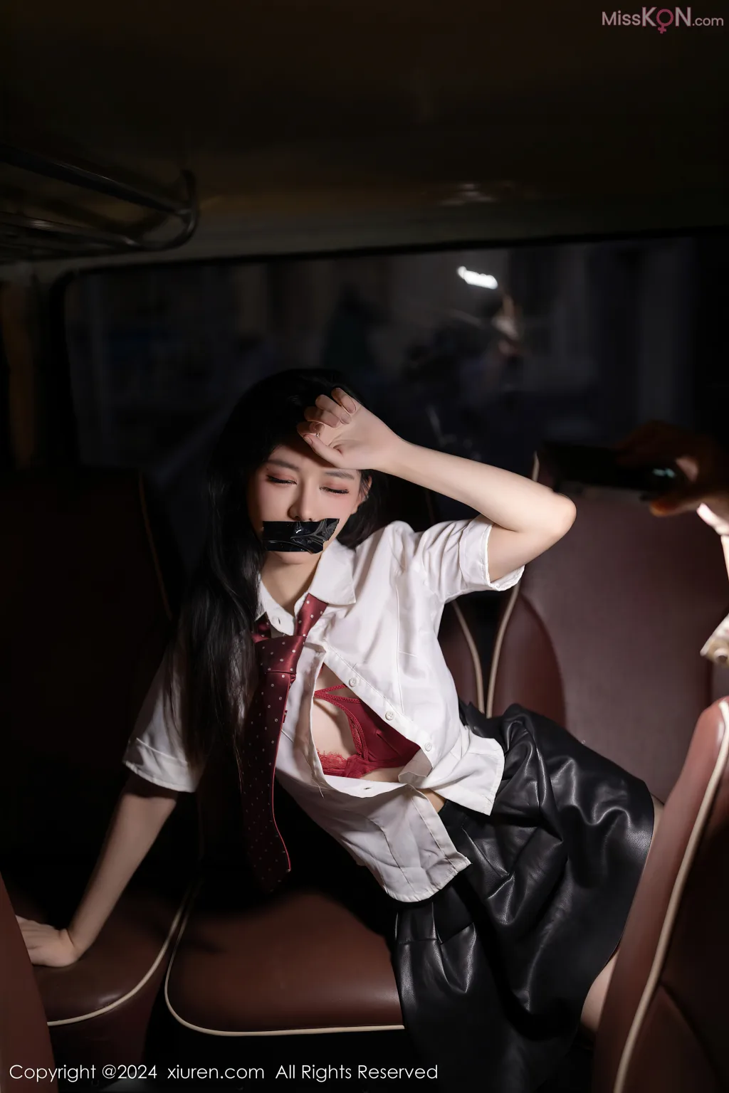 XIUREN No.7956 – 7965 (781 photos) 18 XIUREN No.7956 – 7965 (781 photos) 18