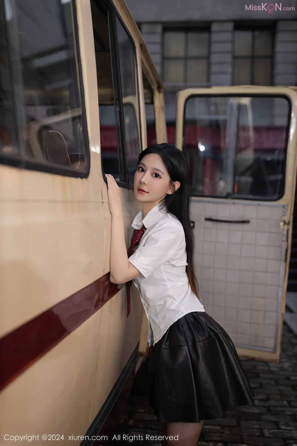 XIUREN No.7956 – 7965 (781 photos) 19 XIUREN No.7956 – 7965 (781 photos) 19