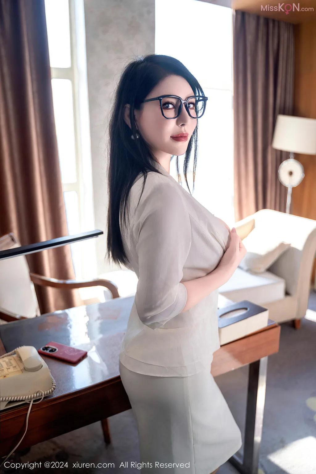 XIUREN No.8006 – 8015 (732 photos) 8 XIUREN No.8006 – 8015 (732 photos) 8