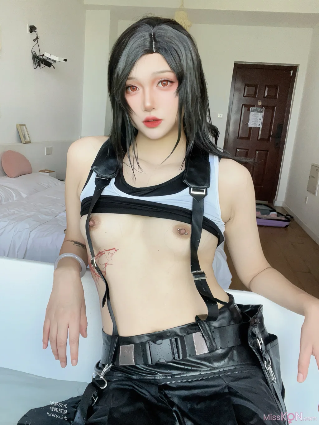 Coser@Puppy&MLshian: 蒂法 (35 photos + 1 video)
