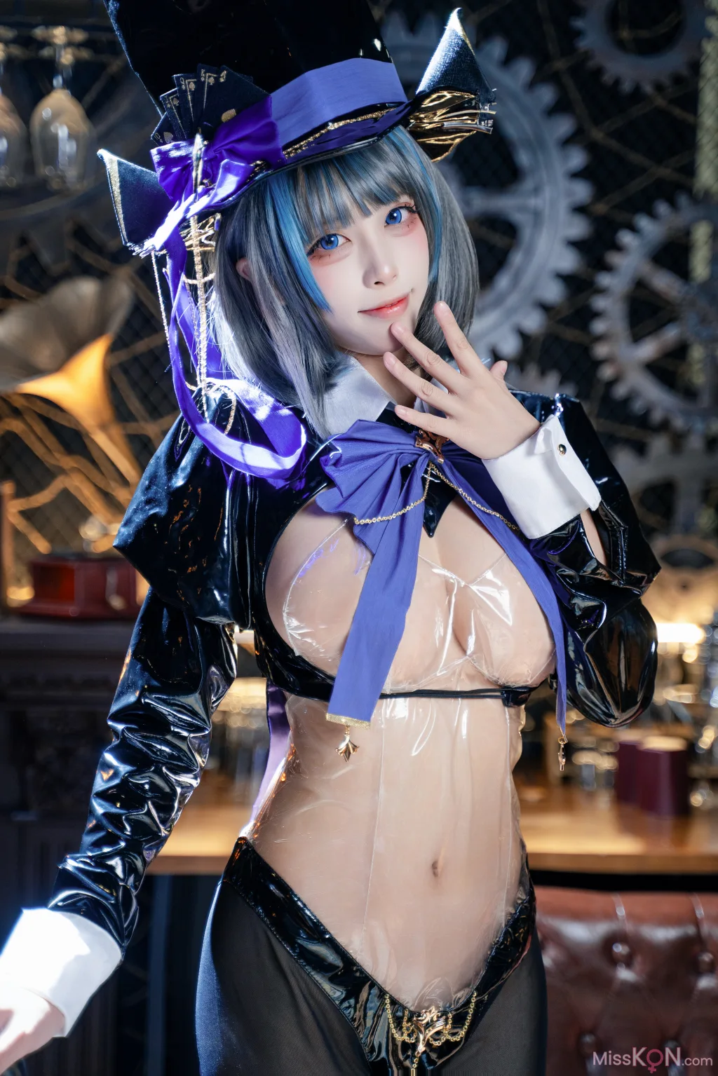 Coser@三無人型: 碧蓝航线 柴郡绚烂夜梦 (40 photos)