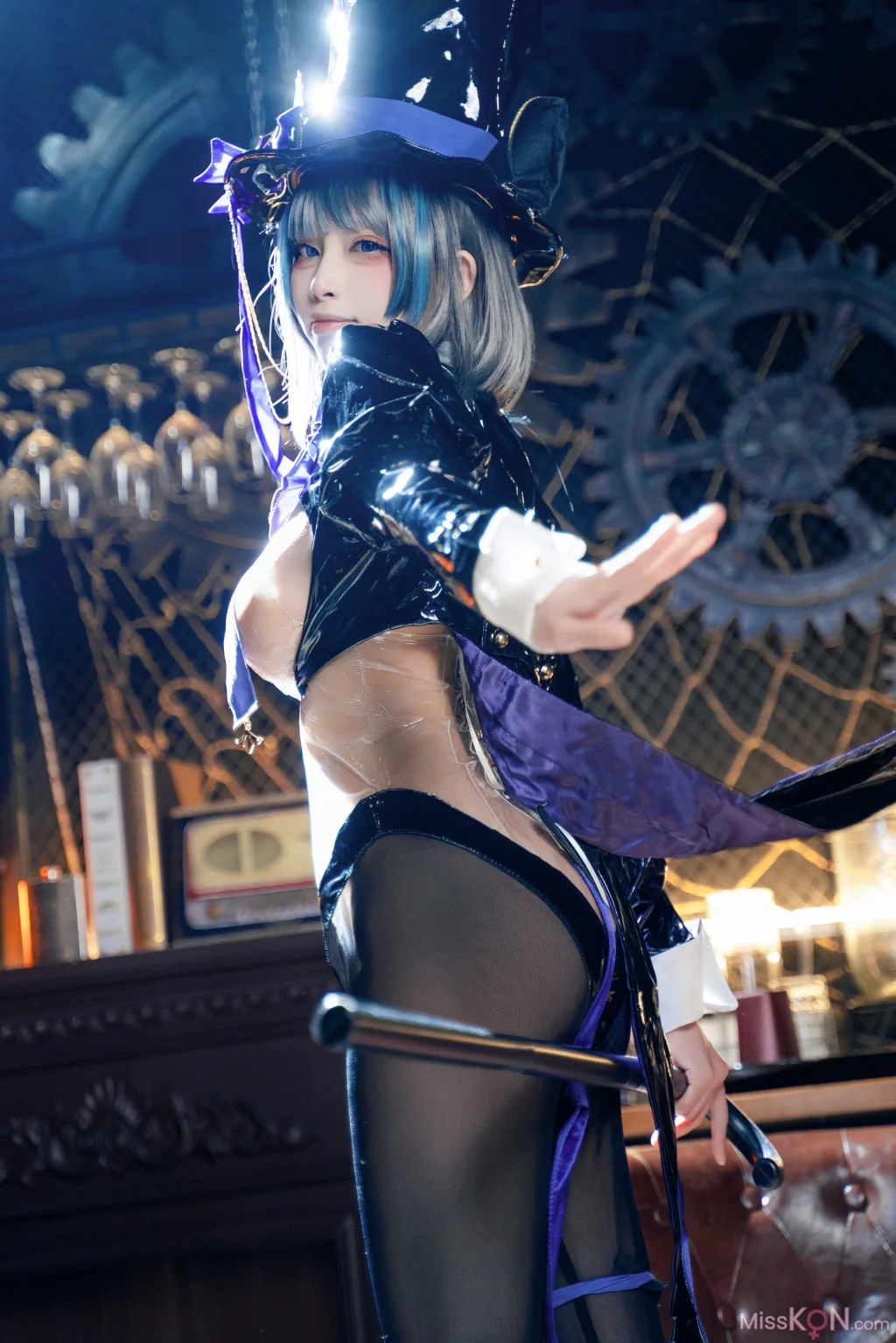 Coser@三無人型: 碧蓝航线 柴郡绚烂夜梦 (40 photos)