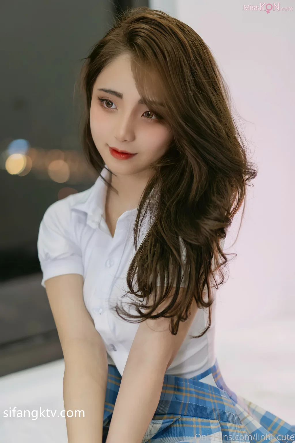 Coser@linhi_cute (yuumeilyn): 极品美奶反差婊网红私拍 03 (120 photos ) 
