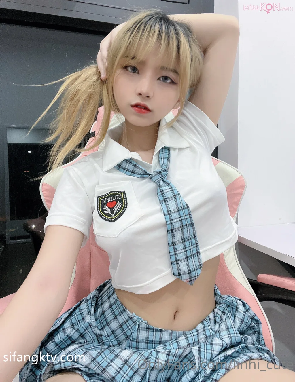 Coser@linhi_cute (yuumeilyn): 极品美奶反差婊网红私拍 04 (117 photos ) 16 Coser@linhi_cute (yuumeilyn): 极品美奶反差婊网红私拍 04 (117 photos ) 16