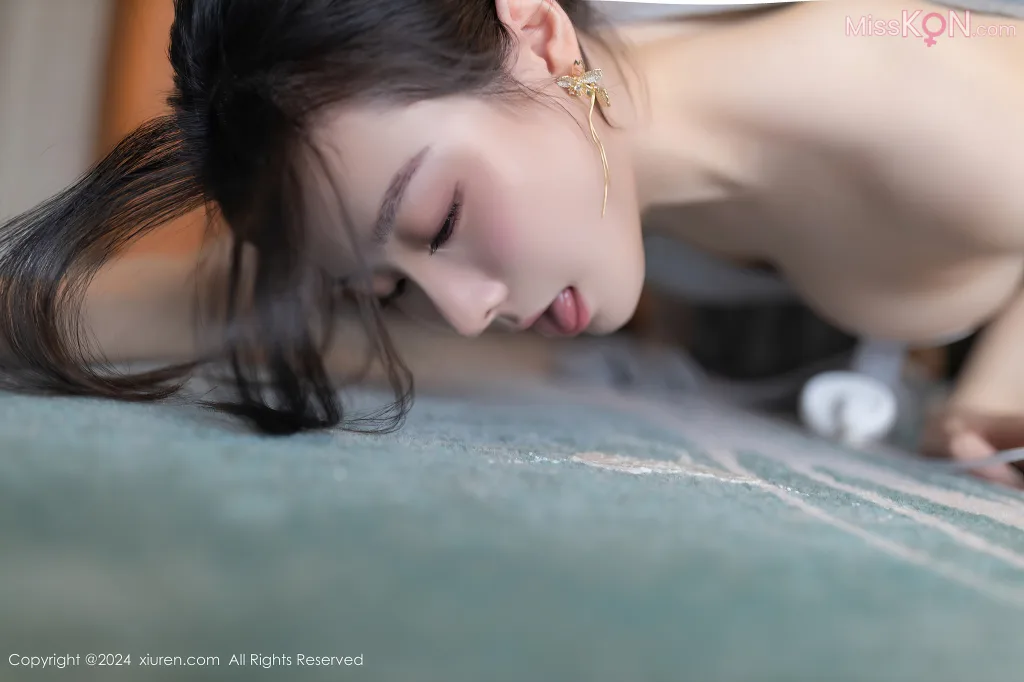 XIUREN No.8696 – 8705 (800 photos) 10 XIUREN No.8696 – 8705 (800 photos) 10