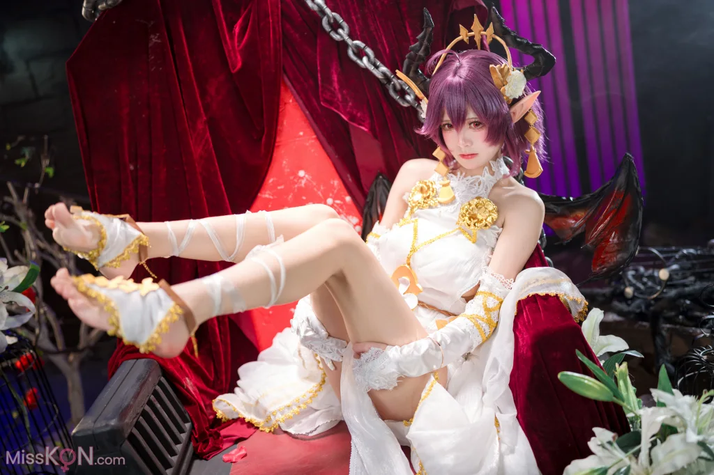 Coser@九柒喵: 龙姬 (32 photos)