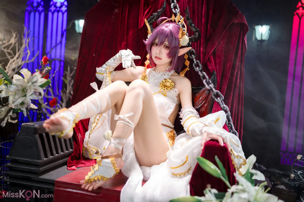 Coser@九柒喵: 龙姬 (32 photos)