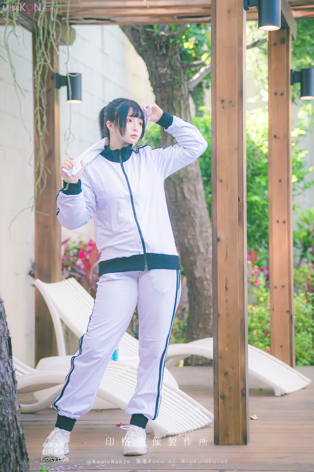 Coser@落落Raku: 锻炼日 Exercise Day (61 photos )