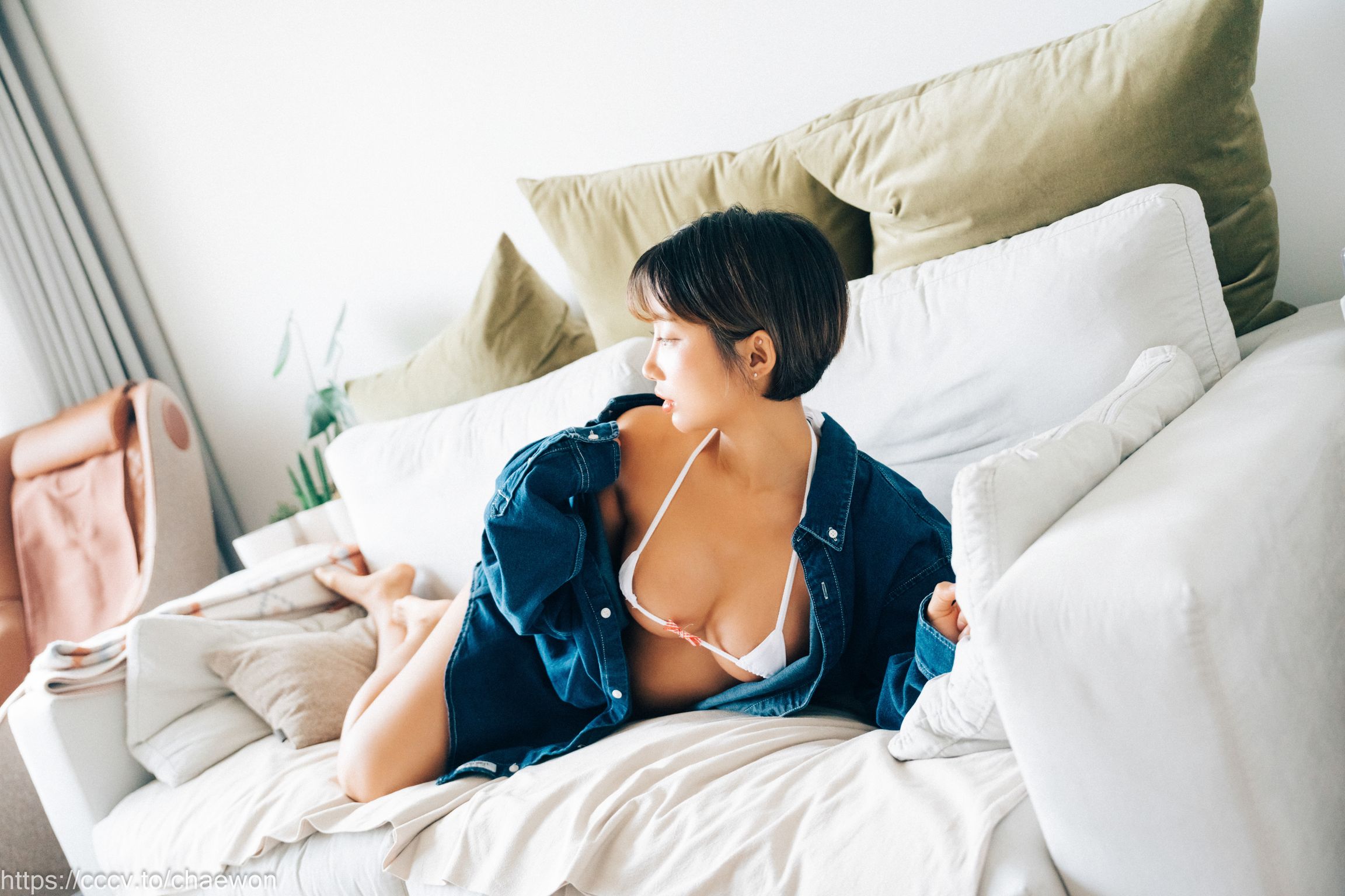 [Loozy] Booty Queen: 4K Girl Friend (127 photos )