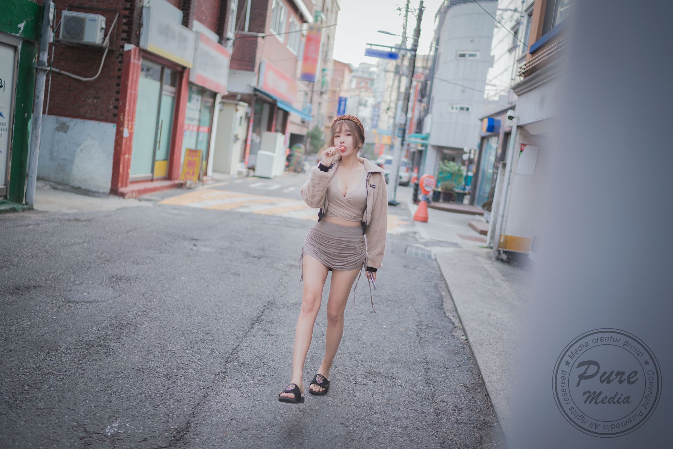 Pure Media Vol.220: LOVEY (러비) - Lovey Streamer (102 photos)