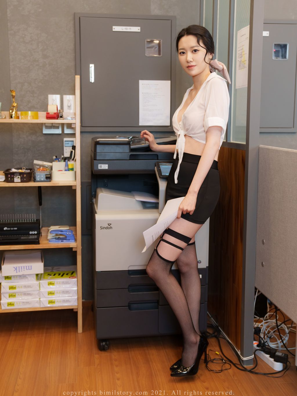 [Bimilstory] Nara (나라): Vol.15 Could You Sign Off on This (121 photos )