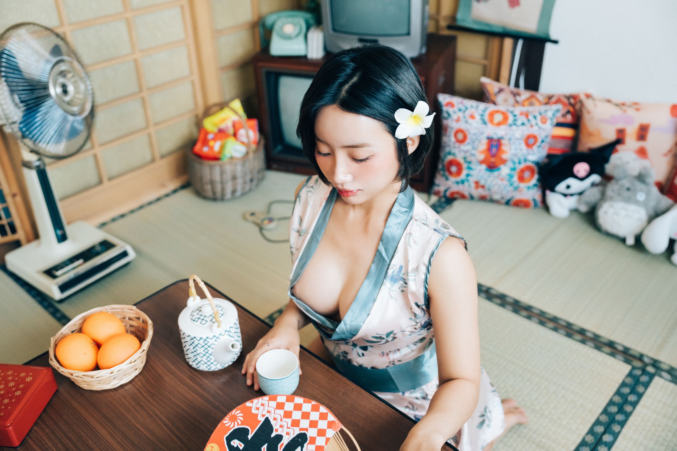 [Loozy] Booty Queen: Girl Room (+S.Ver) (145 photos )