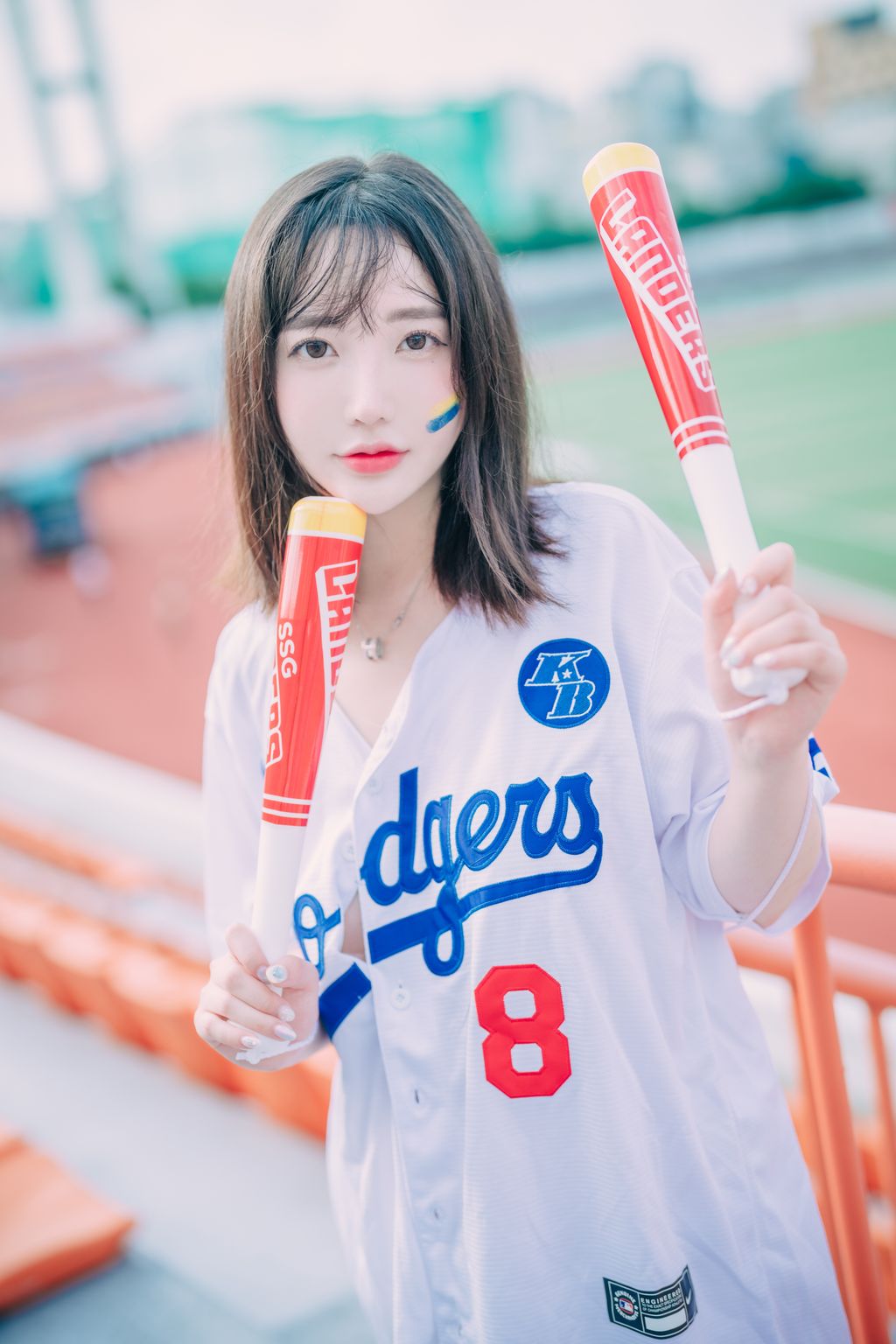DJAWA Photo - Son Ye-Eun (손예은): "Cheer Up in the Summer" (126 photos) 19 DJAWA Photo - Son Ye-Eun (손예은): "Cheer Up in the Summer" (126 photos) 19