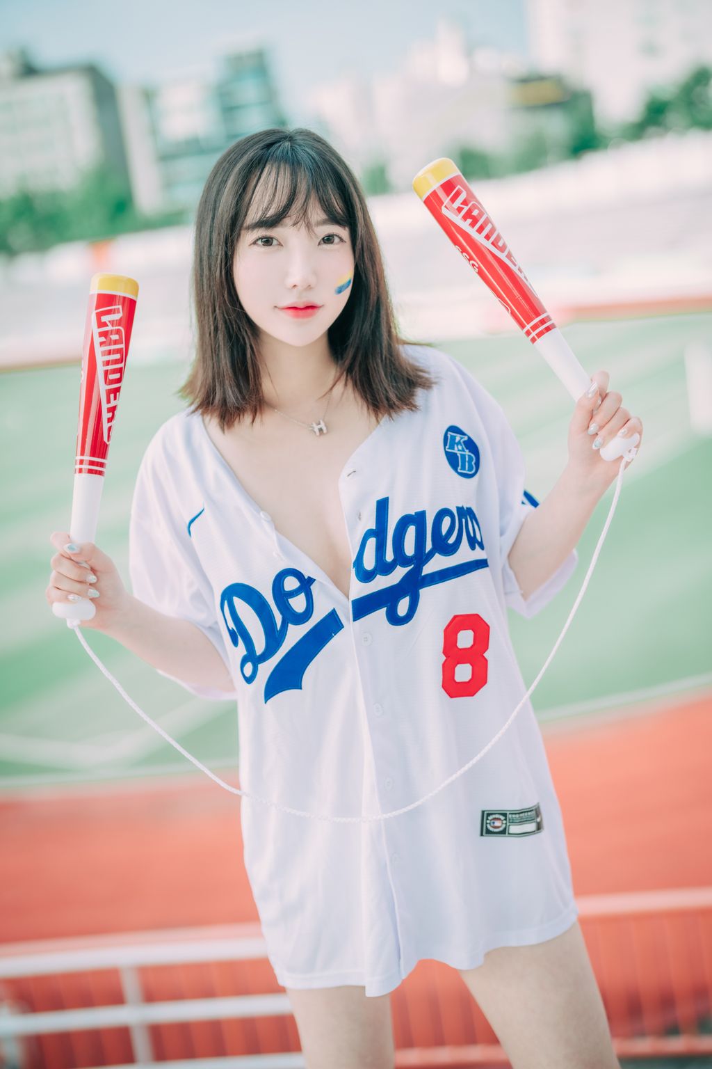 DJAWA Photo - Son Ye-Eun (손예은): "Cheer Up in the Summer" (126 photos) 0 DJAWA Photo - Son Ye-Eun (손예은): "Cheer Up in the Summer" (126 photos) 0