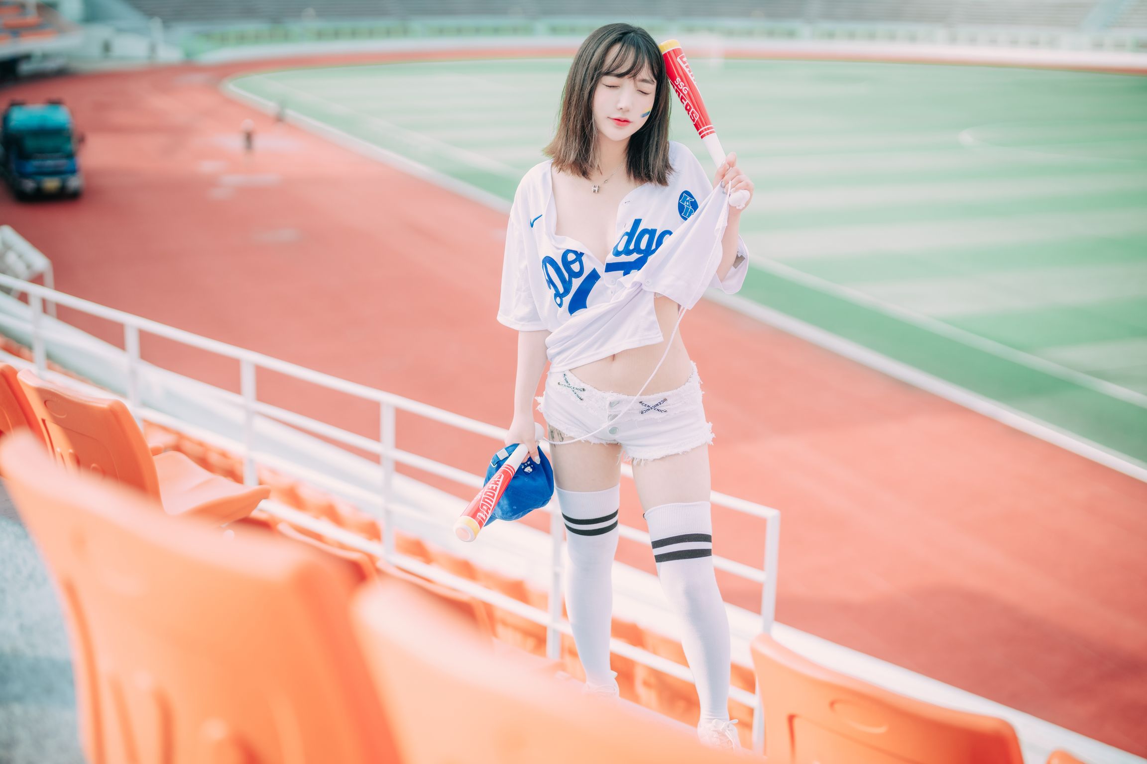 DJAWA Photo - Son Ye-Eun (손예은): "Cheer Up in the Summer" (126 photos) 19 DJAWA Photo - Son Ye-Eun (손예은): "Cheer Up in the Summer" (126 photos) 19