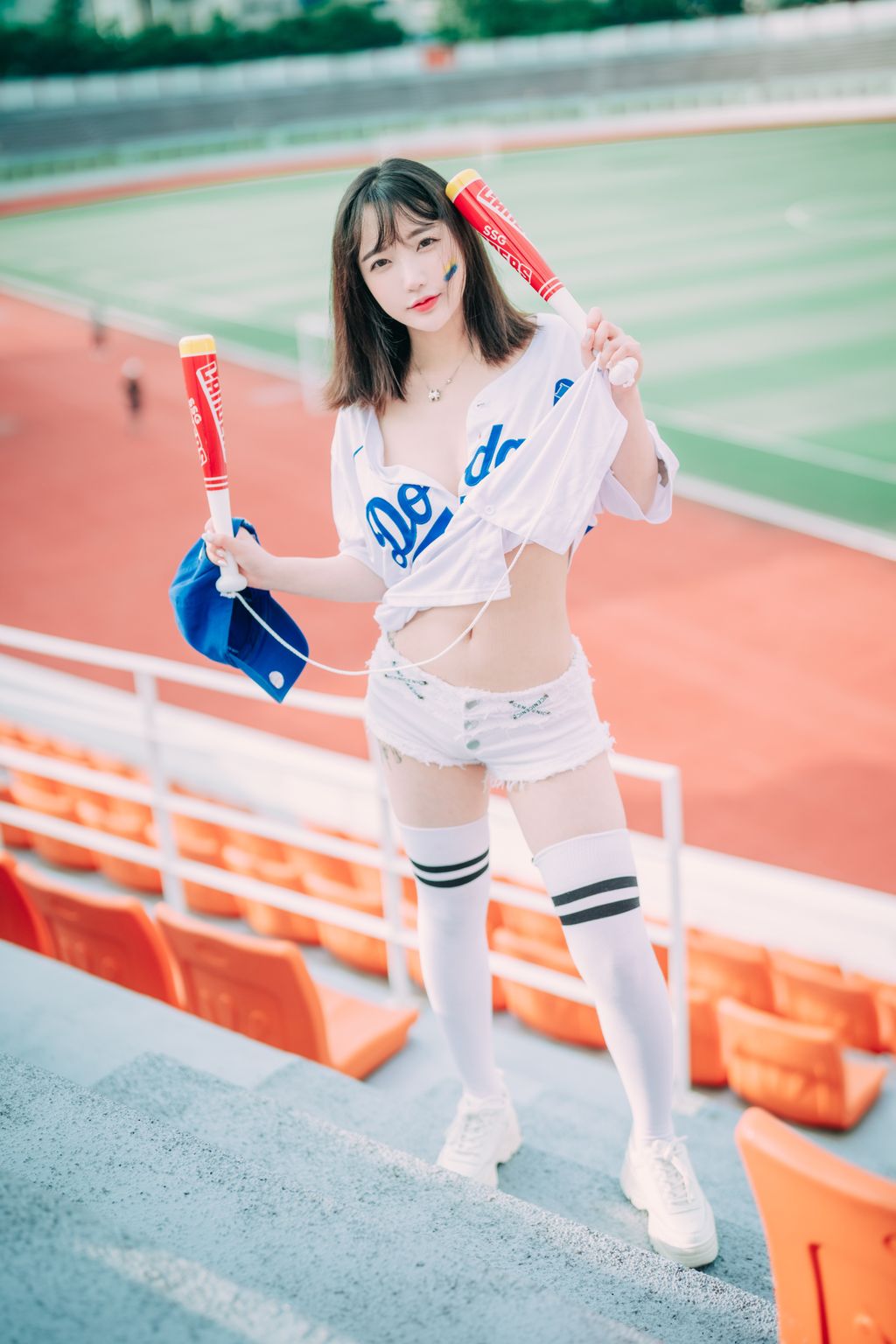 DJAWA Photo - Son Ye-Eun (손예은): "Cheer Up in the Summer" (126 photos) 0 DJAWA Photo - Son Ye-Eun (손예은): "Cheer Up in the Summer" (126 photos) 0